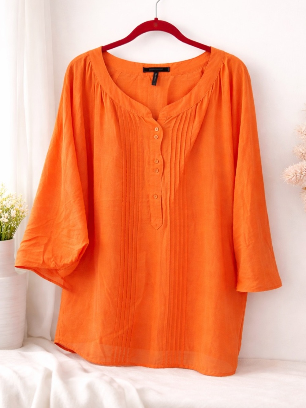 BCBGMaxAzria Bright Orange Button-Front Blouse size S /M